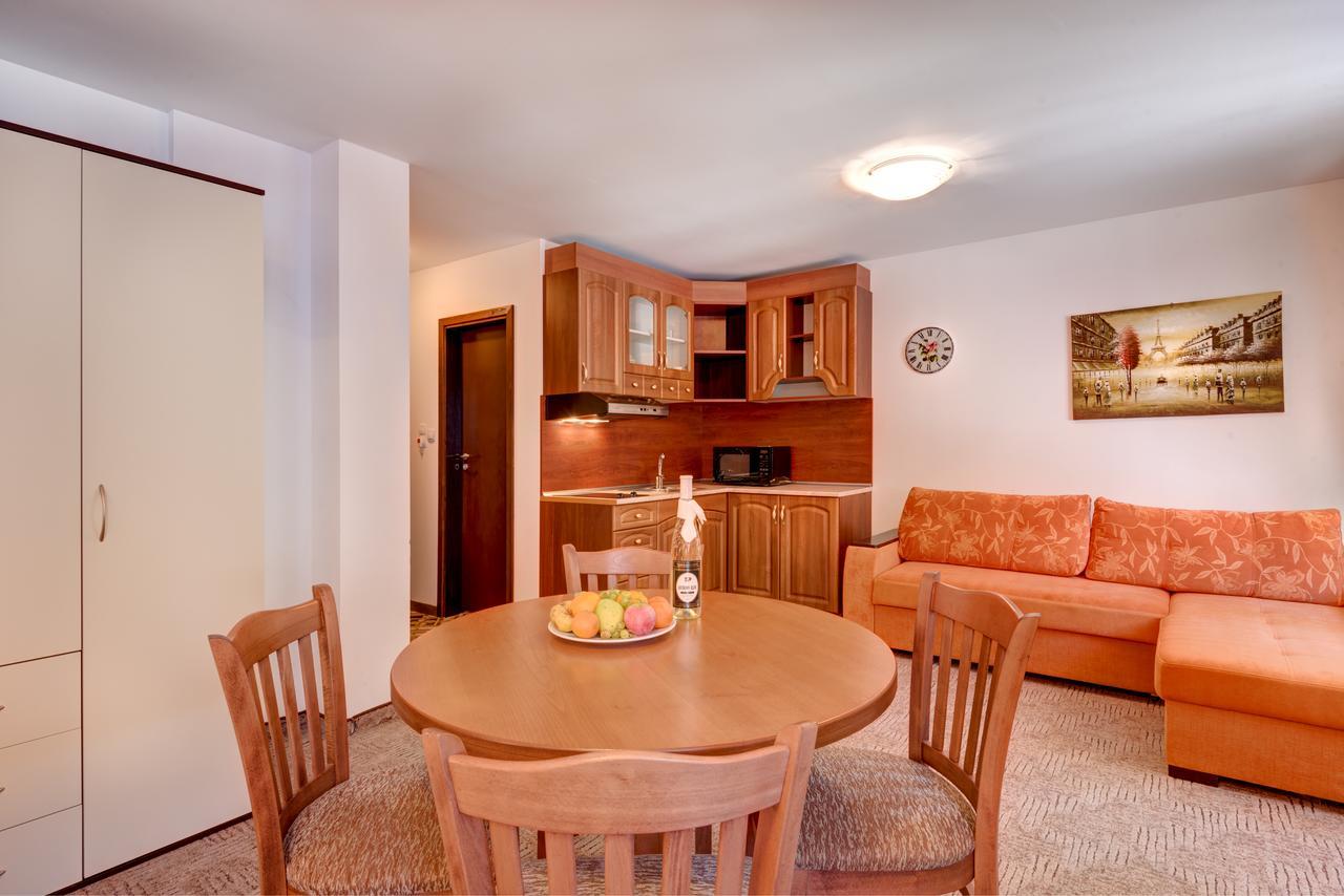 Mountain Lodge Apartments Pamporovo Kültér fotó